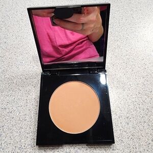K Voss Bronze Beauty Powder Bronzer